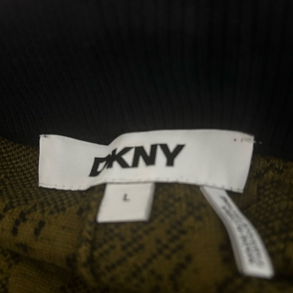 DKNY Textured Jacquard Midi Pencil Sweater Skirt In Black/dark Olive - Picture 5 of 7